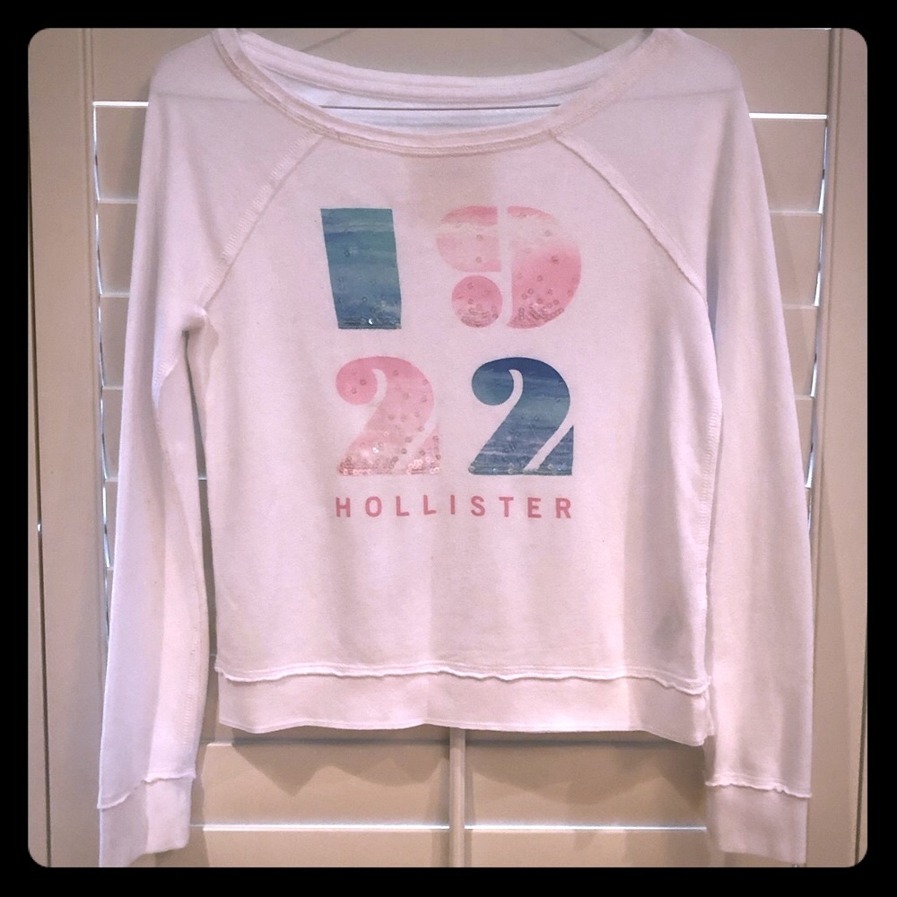 Hollister women’s boyfriend sweatshirt